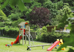 SpielplatzHof270x170